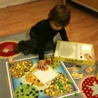 playing "Obstgarten". J's favourite game