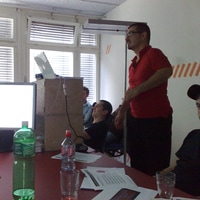 memi doing a workshop